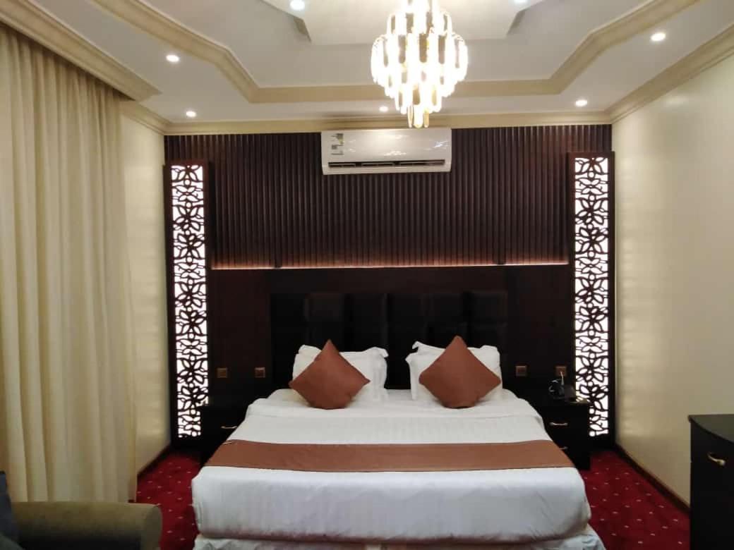 Al Sultan Hostel Jizan Extérieur photo
